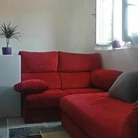 Apartamento Primera Línea De Playa,zona Puerto Deportivo *