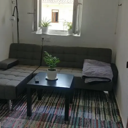 Apartamento Primera Línea De Playa,zona Puerto Deportivo *