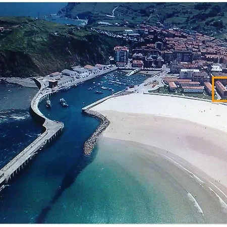 Primera Linea De Playa,zona Puerto Deportivo Laredo